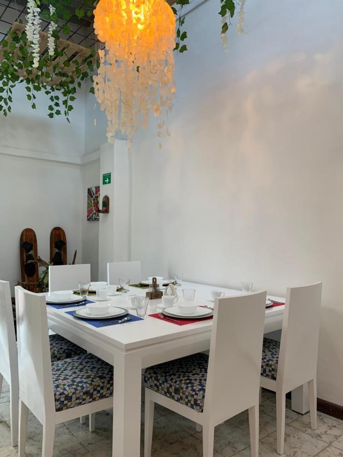 Casa Blanca San Antonio Hostal Boutique Кали Екстериор снимка