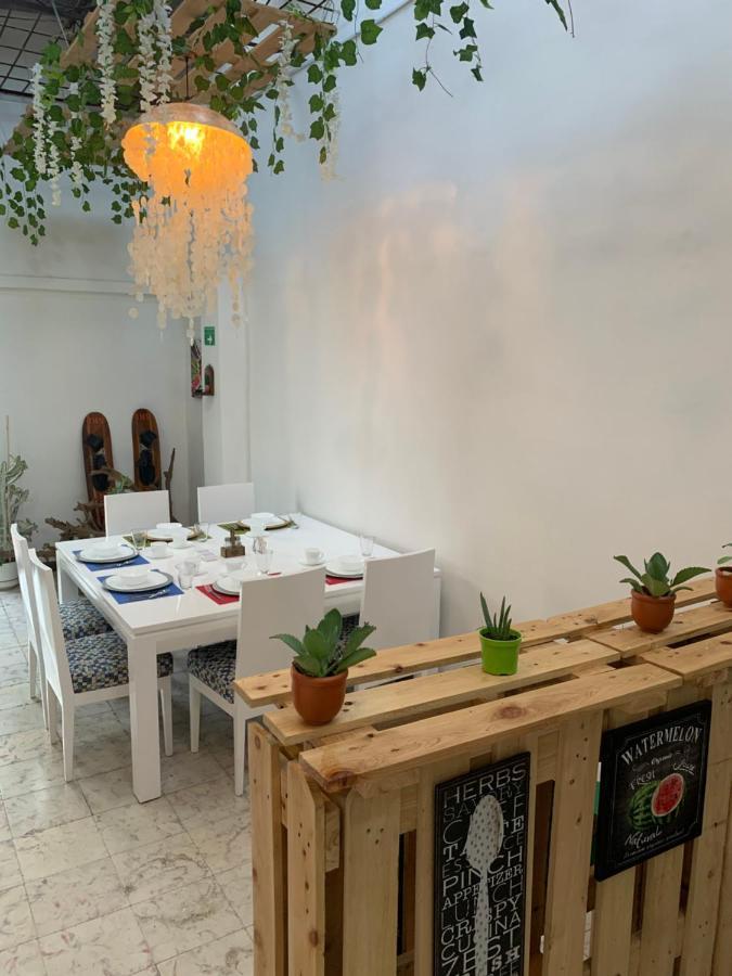 Casa Blanca San Antonio Hostal Boutique Кали Екстериор снимка