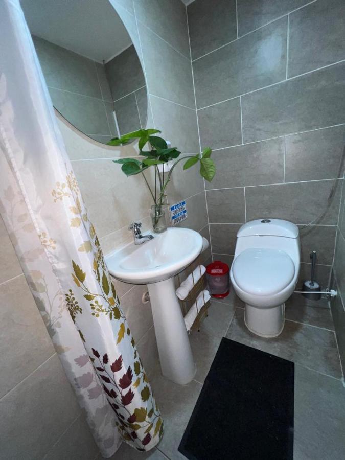 Casa Blanca San Antonio Hostal Boutique Кали Екстериор снимка
