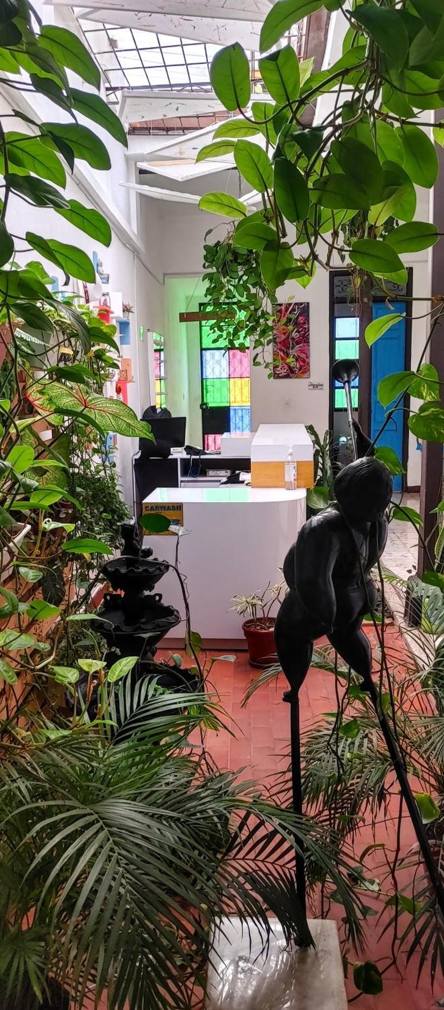 Casa Blanca San Antonio Hostal Boutique Кали Екстериор снимка